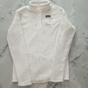 Patagonia XL ivory pullover, snap quarter front closure, kangaroo pocket, EUC
